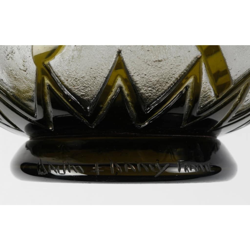DAUM Nancy France, Vase aux Perroquets circa 1930 | Biron DAUM Nancy France, Vase aux Perroquets circa 1930