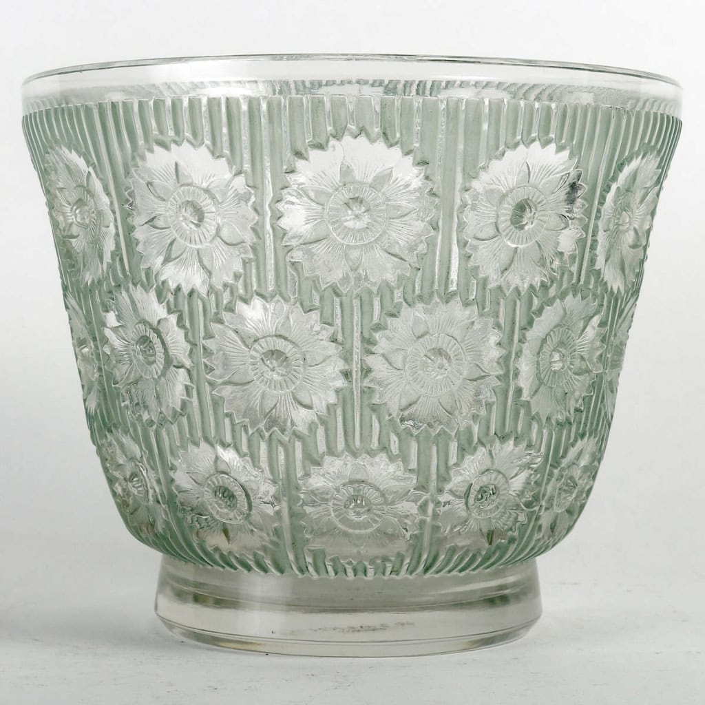 Vase « Edelweiss » verre blanc patiné vert de René LALIQUE | Biron |||||||
