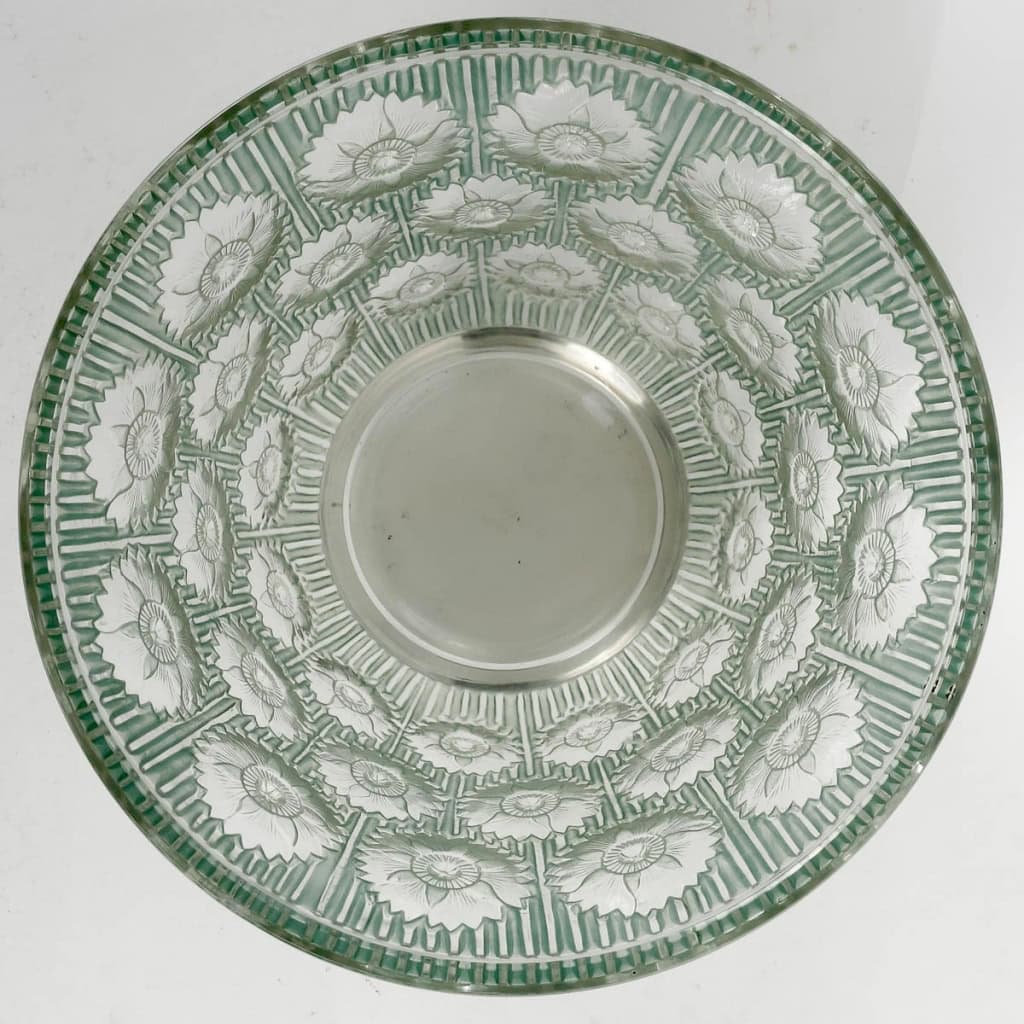 Vase « Edelweiss » verre blanc patiné vert de René LALIQUE | Biron Vase "Edelweiss" verre blanc patiné vert de René LALIQUE