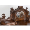 Spectaculaire bureau à gradins en noyer, avec peinture signée P. Soulet et daté de 1896 | Biron Spectaculaire bureau à gradins en noyer, avec peinture signée P. Soulet et daté de 1896