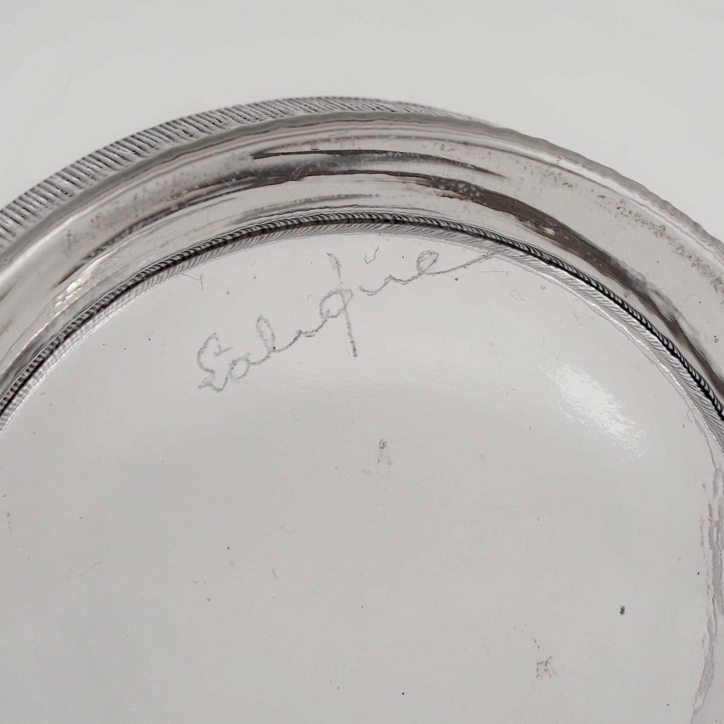 Boîte « Lucie » verre blanc patiné bleu de René LALIQUE | Biron Boîte "Lucie" verre blanc patiné bleu de René LALIQUE