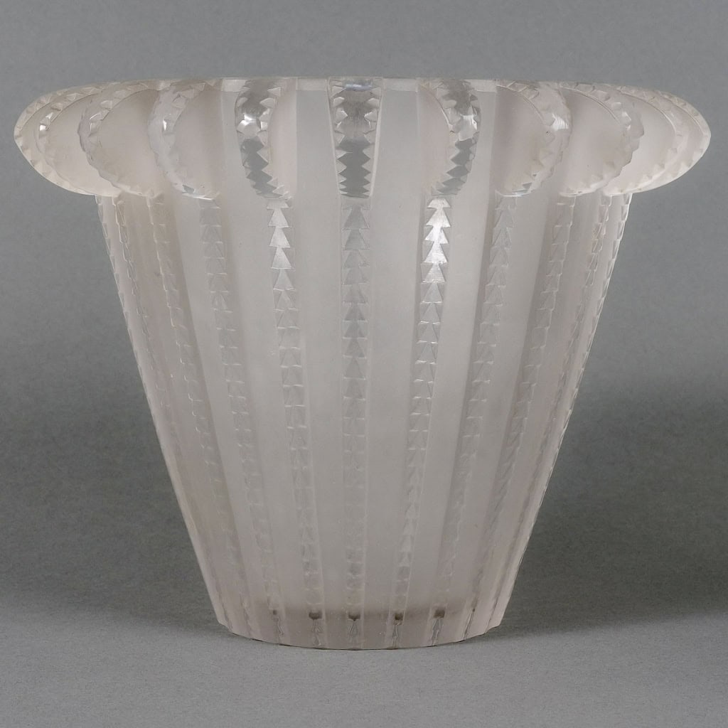 Vase « Royat » verre blanc de René LALIQUE | Biron ||||||