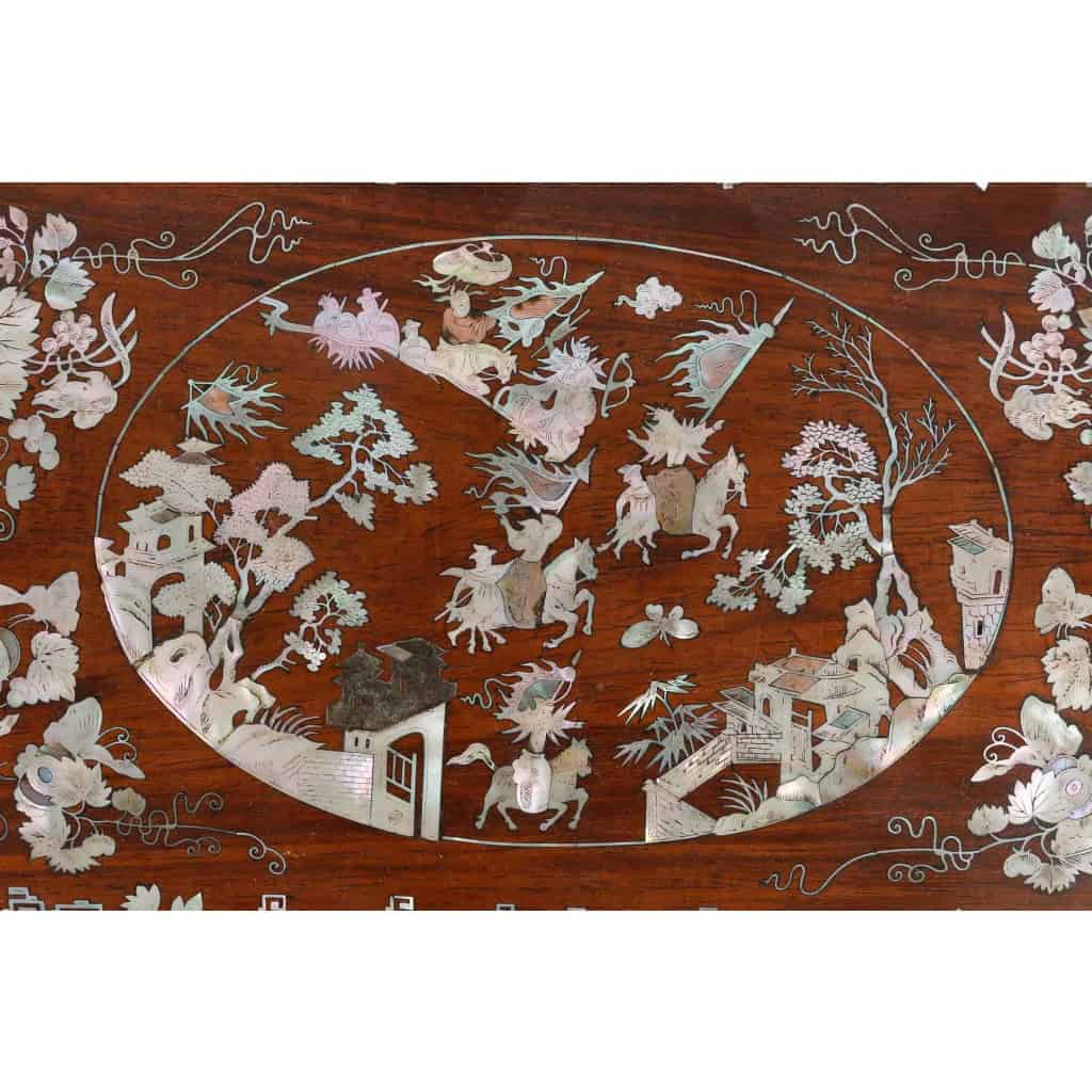4 Panneaux d’un Coffret en Bois et Incrustation, Scènes Chinoises, XIXème Siècle. | Biron 4 Panneaux d’un Coffret en Bois et Incrustation, Scènes Chinoises, XIXème Siècle.