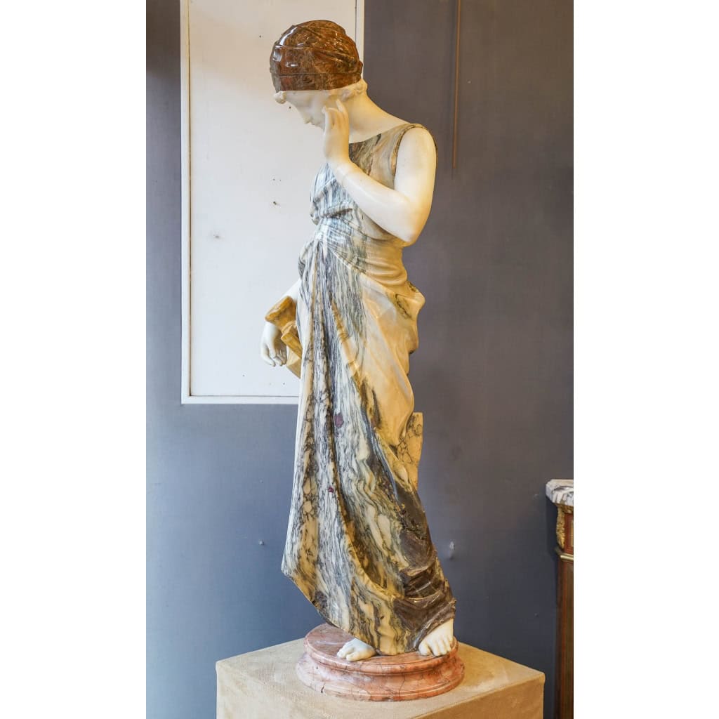 Sculpture en marbre et onyx de Puji, fin XIXème siècle | Biron Sculpture en marbre et onyx de Puji, fin XIXème siècle