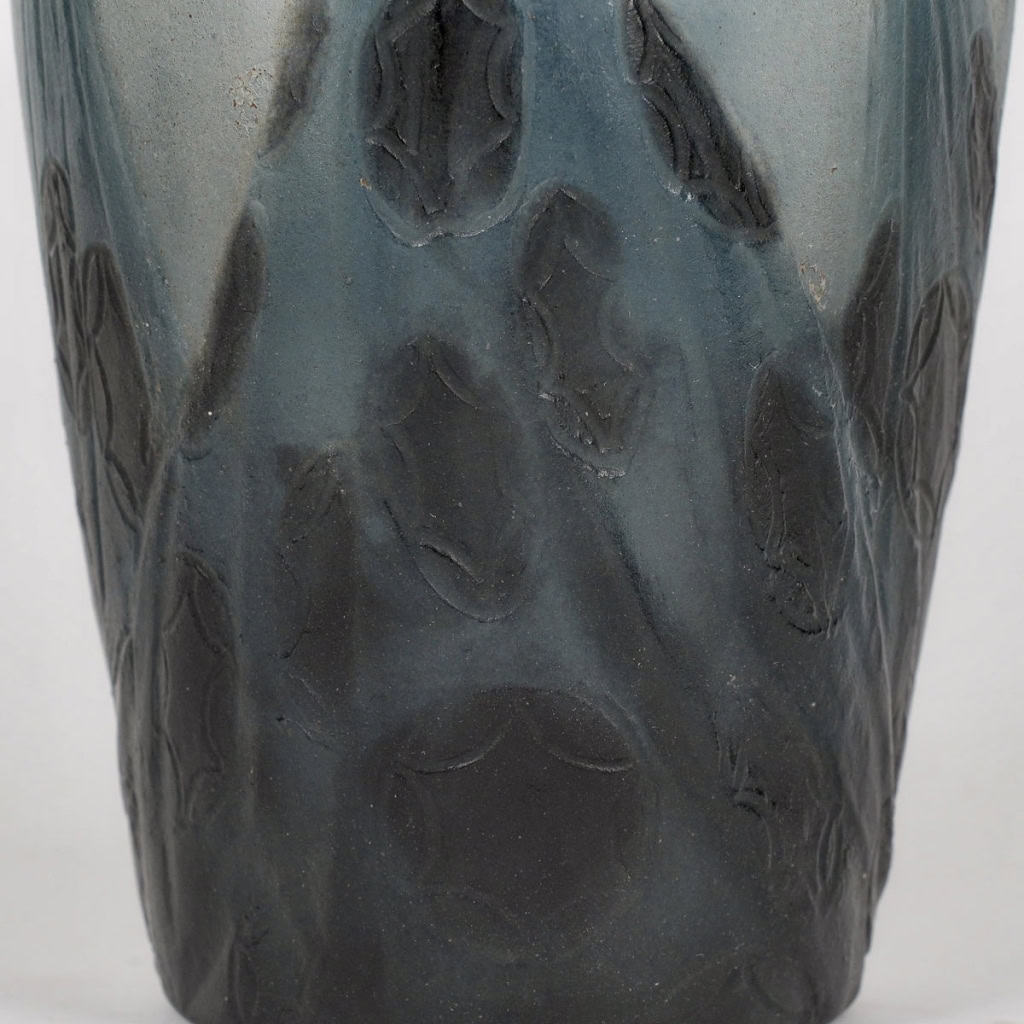 Vase « Danseuses Tenant une Longue Robe » pâte de verre de Gabriel Argy-Rousseau | Biron Vase "Danseuses Tenant une Longue Robe" pâte de verre de Gabriel Argy-Rousseau