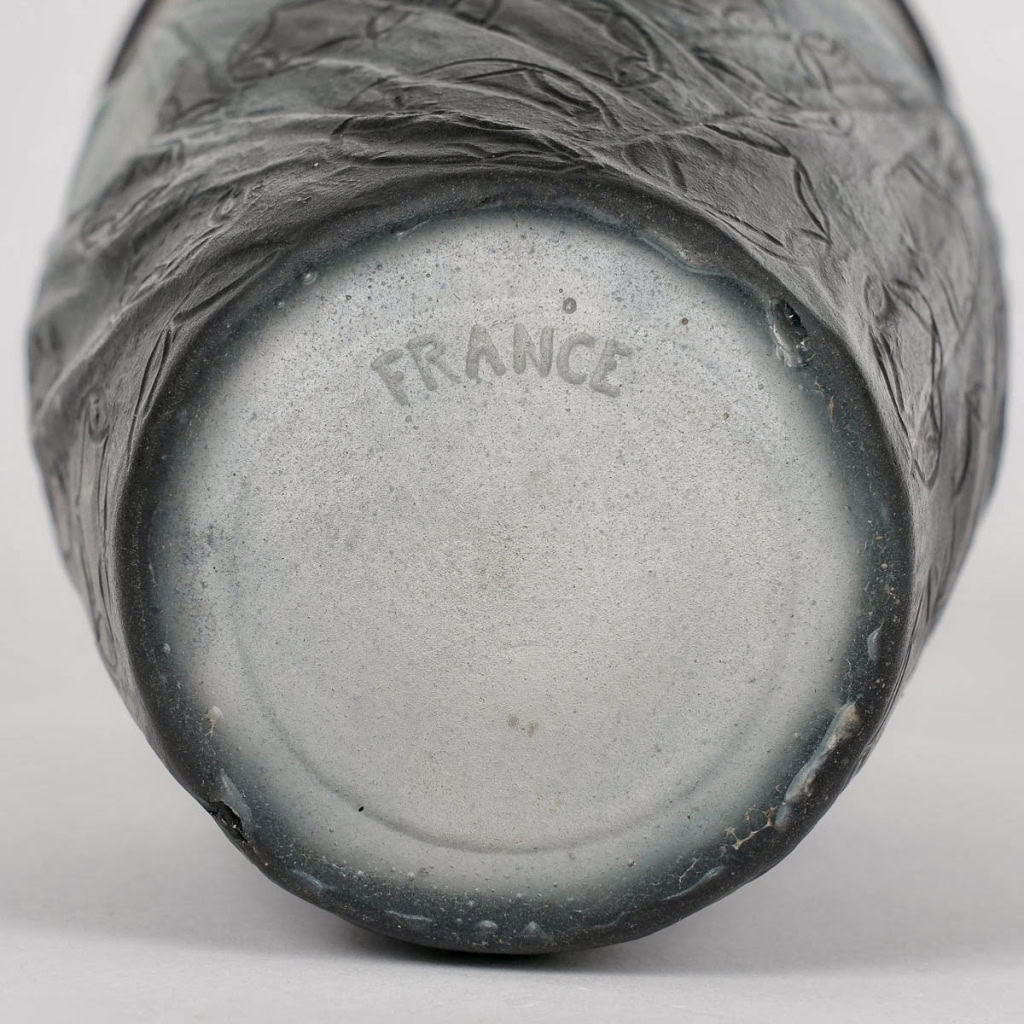 Vase « Danseuses Tenant une Longue Robe » pâte de verre de Gabriel Argy-Rousseau | Biron Vase "Danseuses Tenant une Longue Robe" pâte de verre de Gabriel Argy-Rousseau
