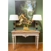 Paire de grandes lampes en bronze doré de style Louis XVI. | Biron Paire de grandes lampes en bronze doré de style Louis XVI.