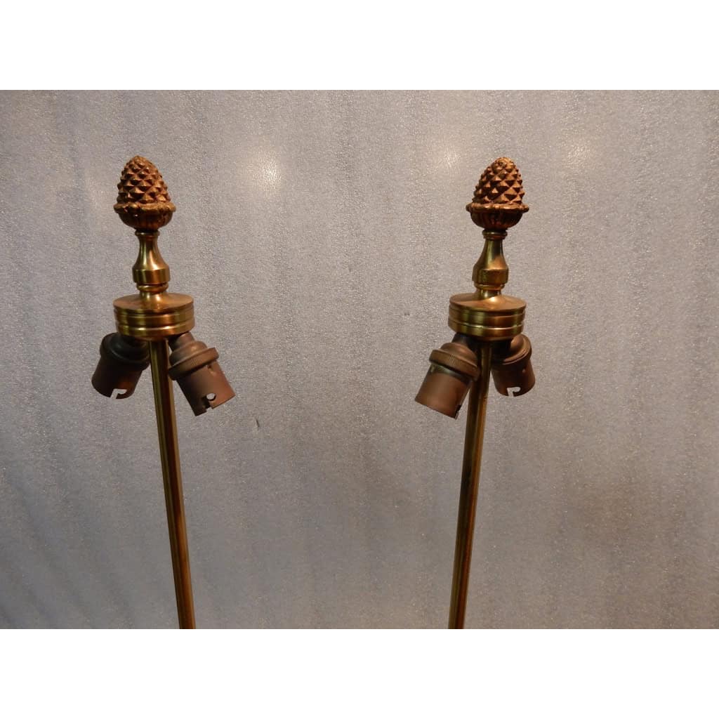 1970′ Paire De Lampes En Bronze Style Maison Charles Avec Oeuf En Bakélite Couleur Ambrée | Biron 1970′ Paire De Lampes En Bronze Style Maison Charles Avec Oeuf En Bakélite Couleur Ambrée
