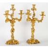 Importants candélabres en bronze doré et ciselé à 4 bras, style Rocaille Louis XV. Époque Napoléon III | Biron Importants candélabres en bronze doré et ciselé à 4 bras, style Rocaille Louis XV. Époque Napoléon III