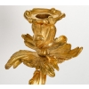 Importants candélabres en bronze doré et ciselé à 4 bras, style Rocaille Louis XV. Époque Napoléon III | Biron Importants candélabres en bronze doré et ciselé à 4 bras, style Rocaille Louis XV. Époque Napoléon III