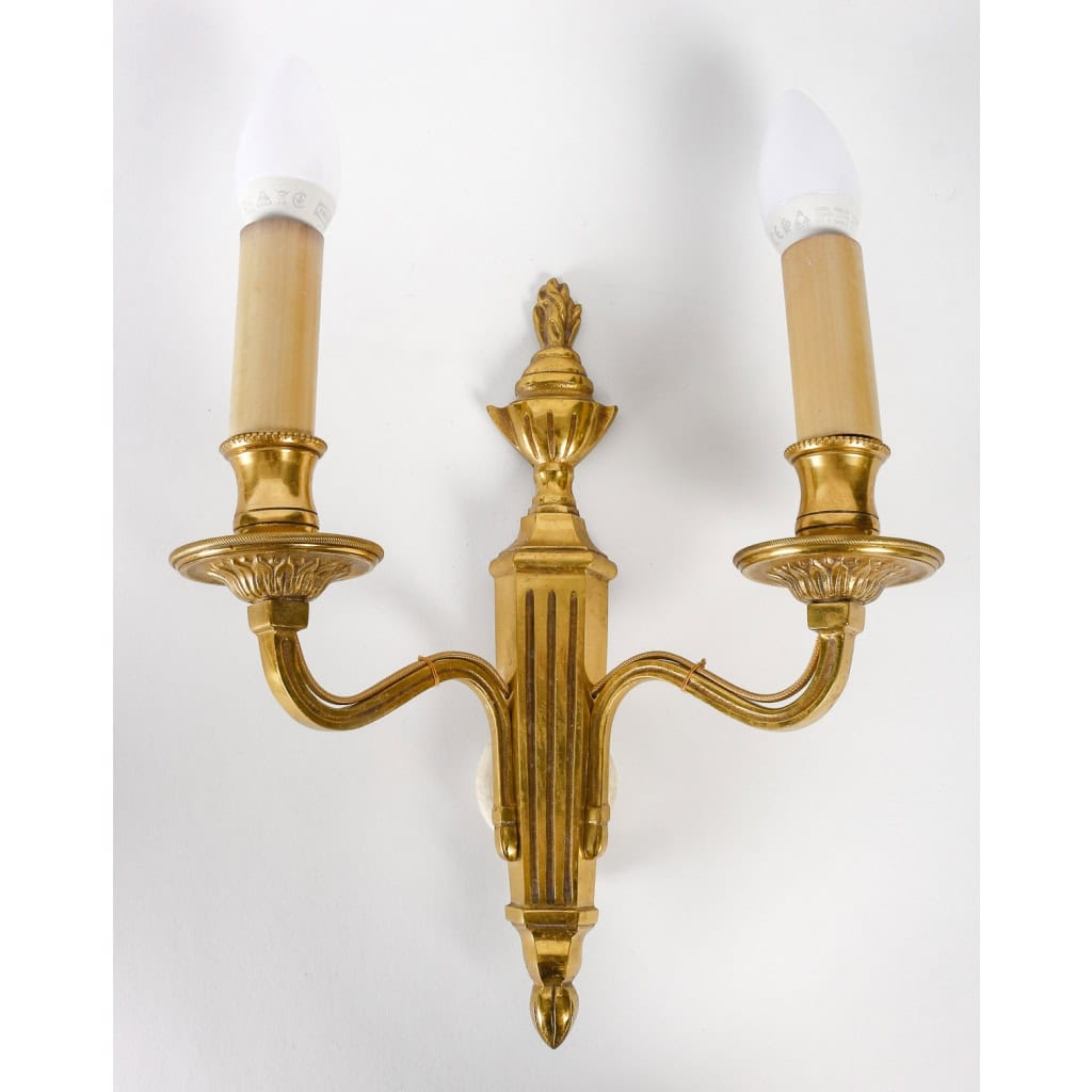 Suite de 4 appliques en plus d’une unique du XXème siècle | Biron Suite de 4 appliques en plus d'une unique du XXème siècle