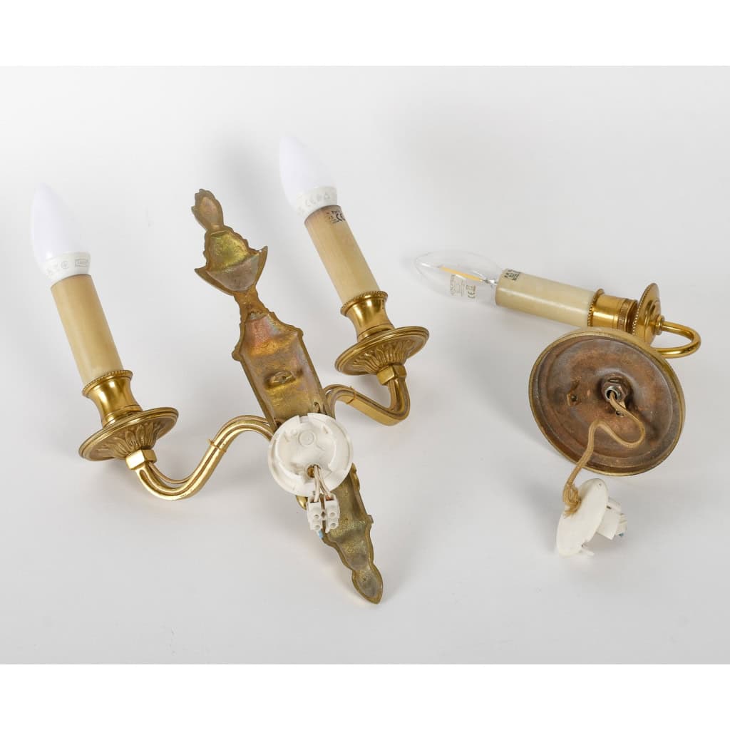 Suite de 4 appliques en plus d’une unique du XXème siècle | Biron Suite de 4 appliques en plus d'une unique du XXème siècle