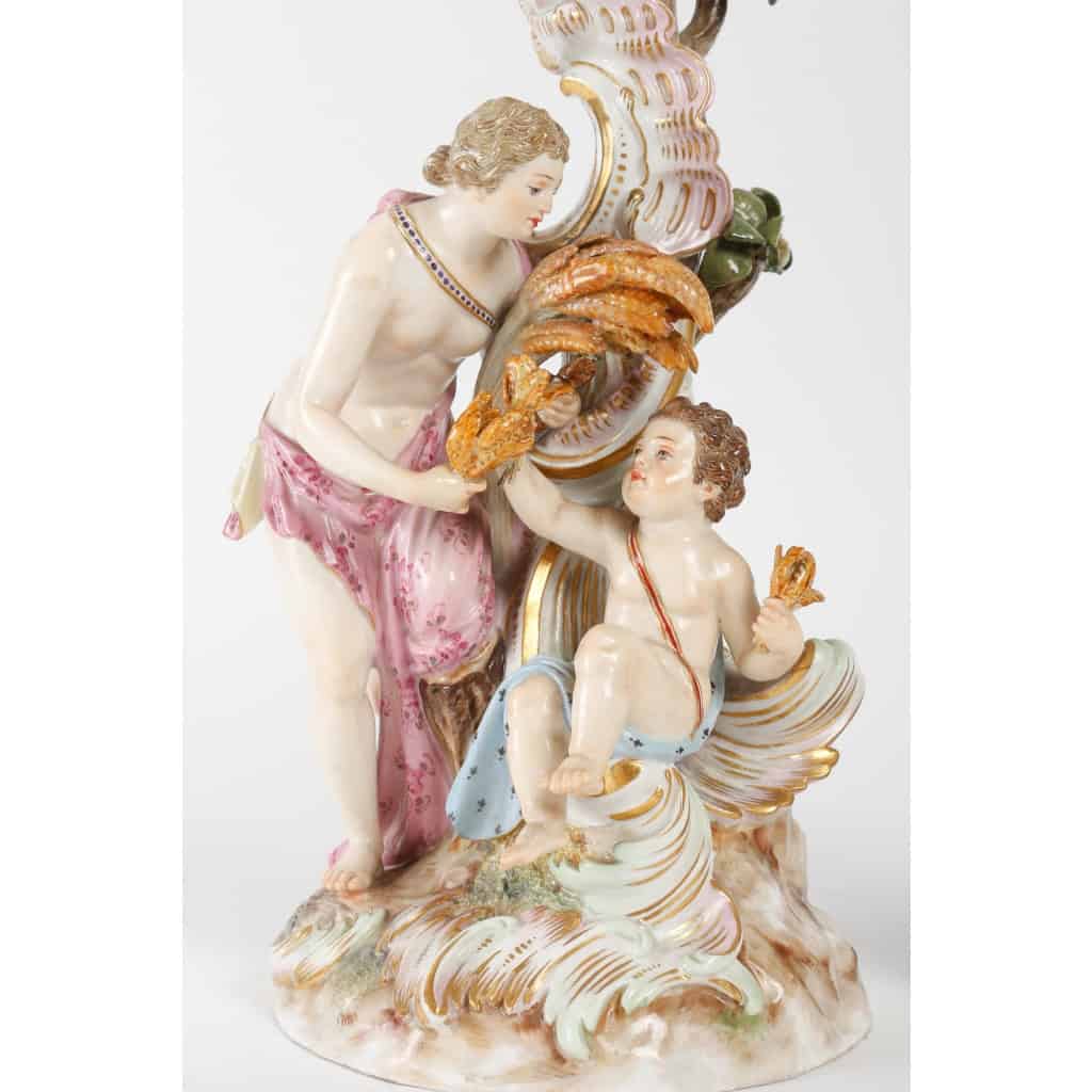 Meissen paire de bougeoirs en porcelaine fin XIXème siècle