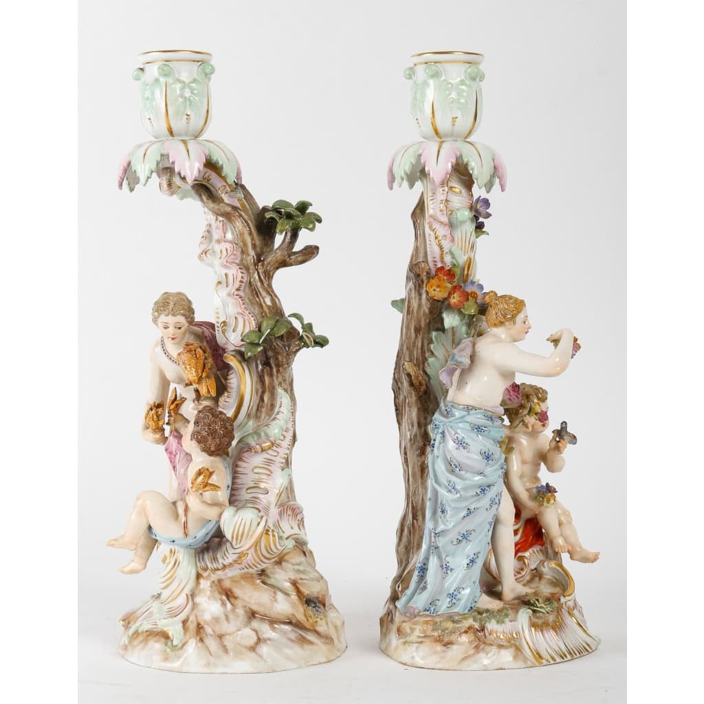 Meissen paire de bougeoirs en porcelaine fin XIXème siècle