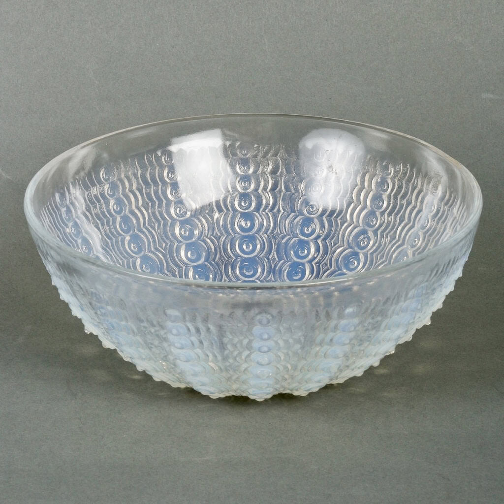 Coupe « Oursin » verre opalescent de René LALIQUE | Biron ||||||