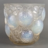 Vase « Oran » verre opalescent de René LALIQUE | Biron Vase "Oran" verre opalescent de René LALIQUE