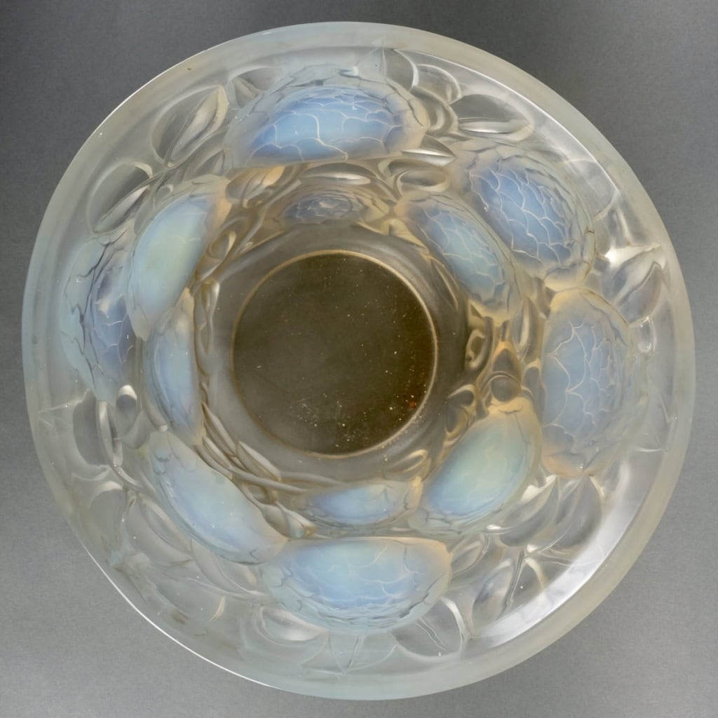 Vase « Oran » verre opalescent de René LALIQUE | Biron Vase "Oran" verre opalescent de René LALIQUE
