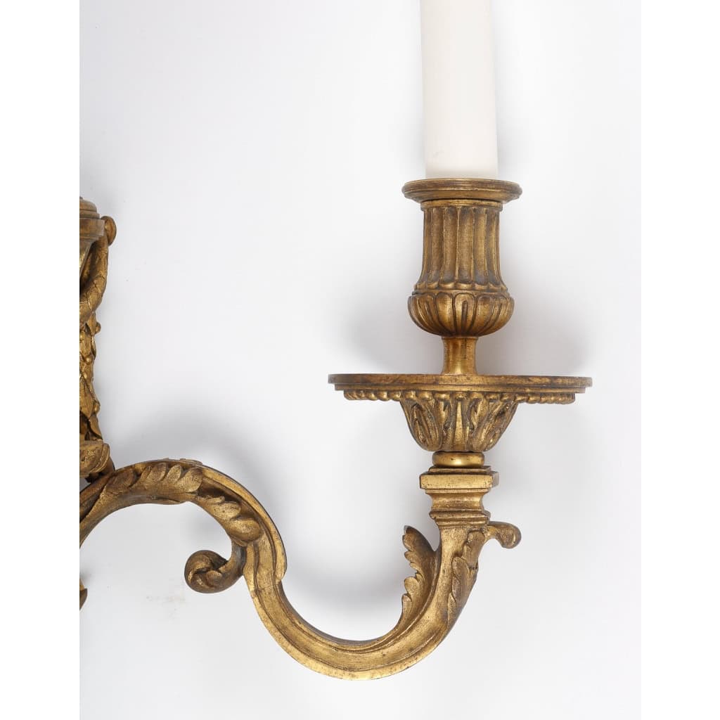 Paire d’Appliques en Bronze Ciselé et Doré Époque Napoléon III d’après Jean-Charles Delafosse (1734-1791) | Biron Paire d'Appliques en Bronze Ciselé et Doré Époque Napoléon III d'après Jean-Charles Delafosse (1734-1791)