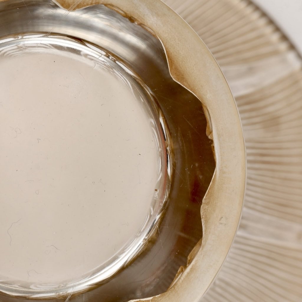 Vase « Epis » verre blanc patiné sépia de René LALIQUE | Biron Vase "Epis" verre blanc patiné sépia de René LALIQUE