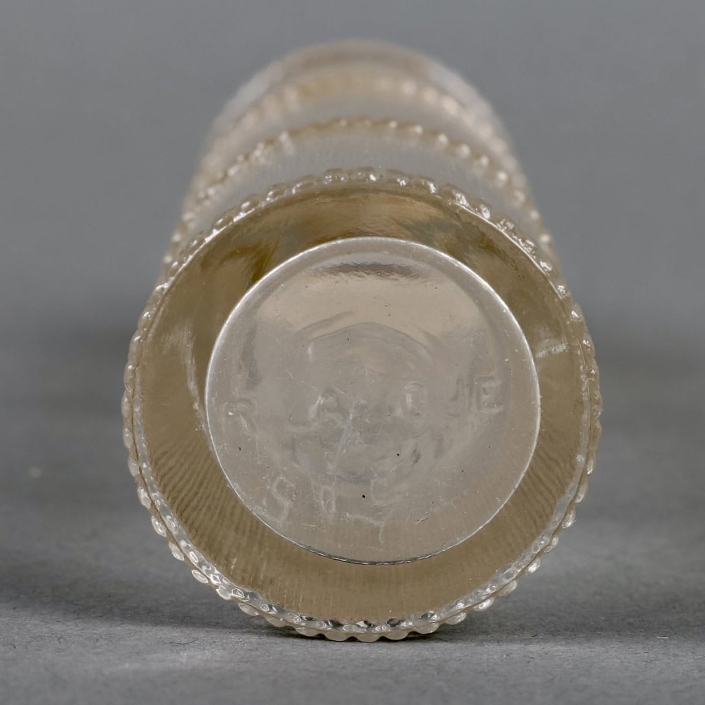 Flacon « Fleurs Vives » verre blanc de René LALIQUE pour Volnay | Biron Flacon "Fleurs Vives" verre blanc de René LALIQUE pour Volnay