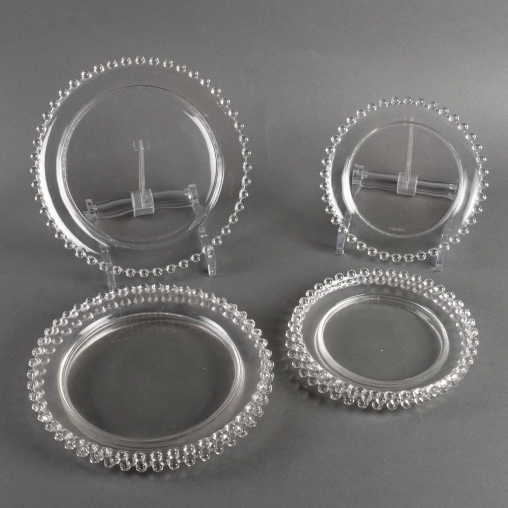 Service « Andlau – Boules » verre blanc de René LALIQUE – 8 pièces | Biron Service "Andlau - Boules" verre blanc de René LALIQUE - 8 pièces