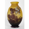 Émile Gallé (1846-1904) Vase « Framboisier » en verre soufflé-moulé | Biron ||||||||