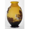 Émile Gallé (1846-1904) Vase « Framboisier » en verre soufflé-moulé | Biron Émile Gallé (1846-1904) Vase « Framboisier » en verre soufflé-moulé