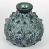 Vase « Fougères » verre vert kaki patiné blanc de René LALIQUE | Biron Vase "Fougères" verre vert kaki patiné blanc de René LALIQUE