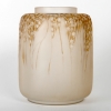 Vase « Muguet » verre blanc patiné sépia de René LALIQUE | Biron Vase "Muguet" verre blanc patiné sépia de René LALIQUE