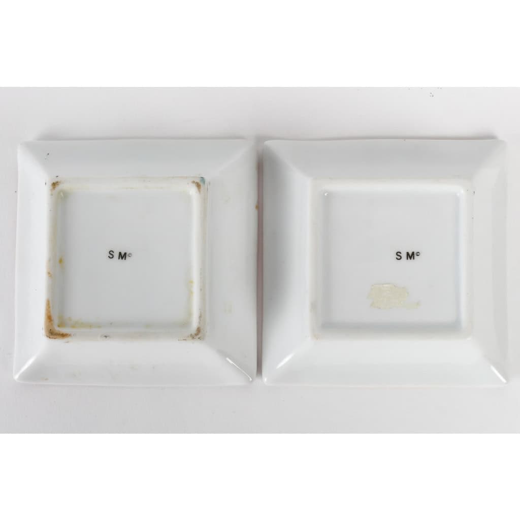 Paire de cendriers en porcelaine , XXème siècle | Biron Paire de cendriers en porcelaine , XXème siècle