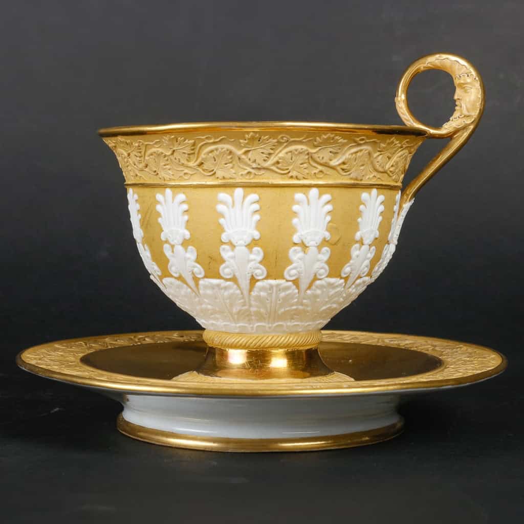 Tasse Nastr, 1805-1810 | Biron Tasse Nastr, 1805-1810