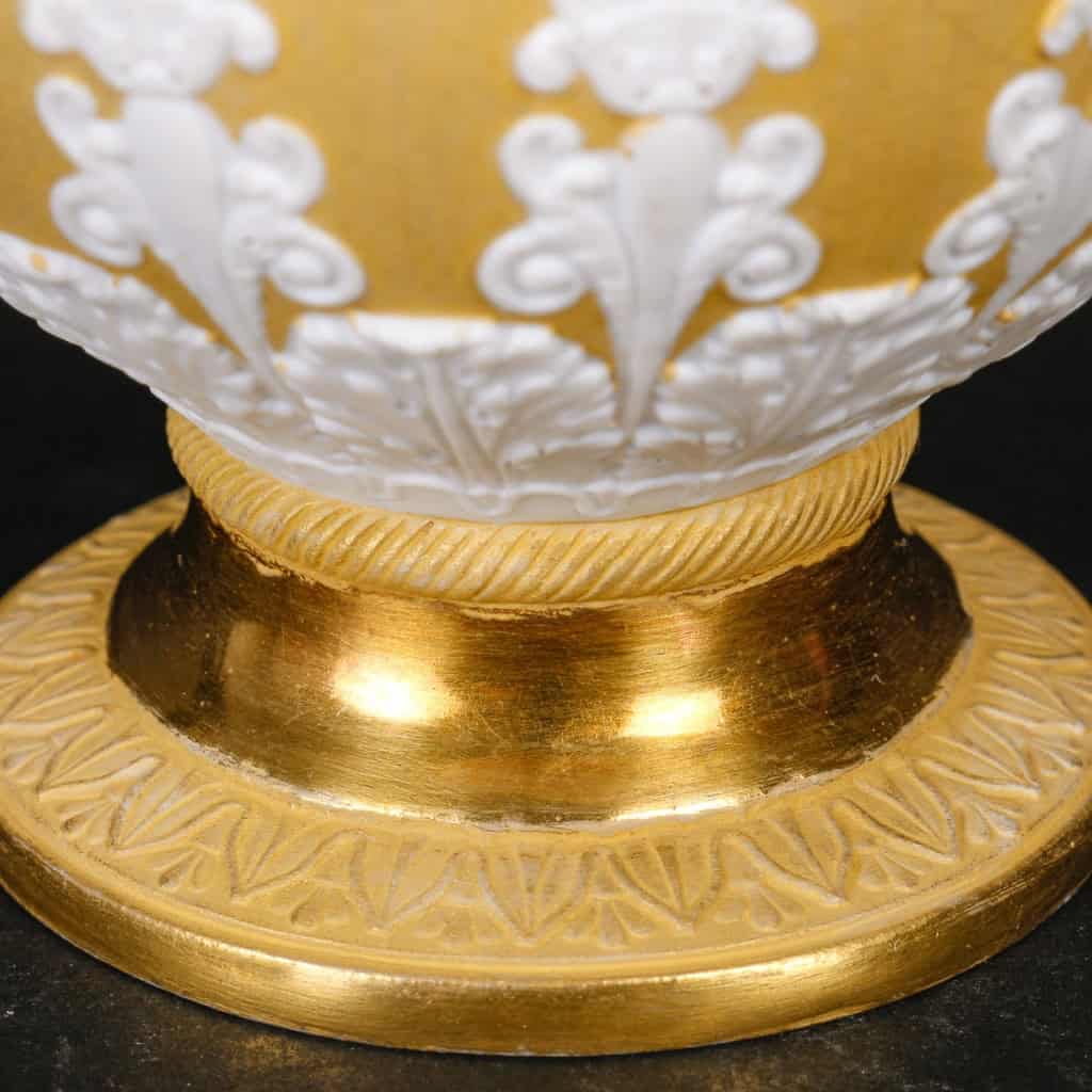 Tasse Nastr, 1805-1810 | Biron Tasse Nastr, 1805-1810