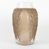 Vase « Poivre » verre blanc patiné sépia de René LALIQUE | Biron Vase "Poivre" verre blanc patiné sépia de René LALIQUE