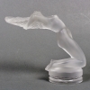 Mascotte Automobile « Chrysis » verre blanc de René LALIQUE | Biron Mascotte Automobile "Chrysis" verre blanc de René LALIQUE
