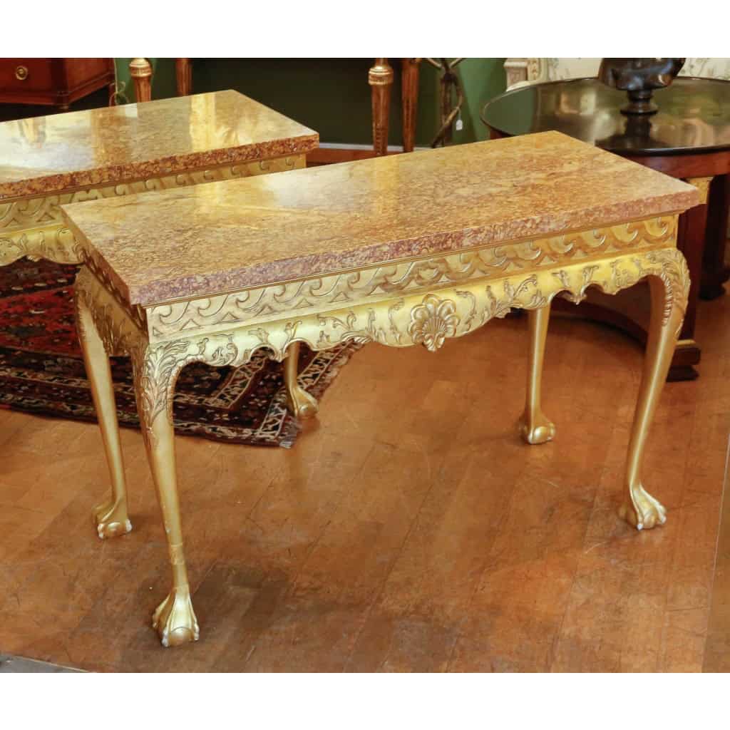 Paire De grandes Consoles De Style Thomas Chippendale. | Biron Paire De grandes Consoles De Style Thomas Chippendale.