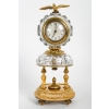 Une belle garniture de cheminée en bronze doré et cristal Baccarat | Biron Une belle garniture de cheminée en bronze doré et cristal Baccarat
