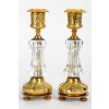 Une belle garniture de cheminée en bronze doré et cristal Baccarat | Biron Une belle garniture de cheminée en bronze doré et cristal Baccarat