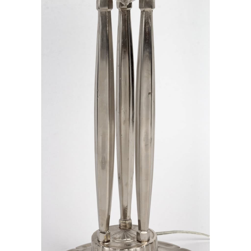 Paire de Lampes « Dahlias » verre blanc de René LALIQUE | Biron Paire de Lampes "Dahlias" verre blanc de René LALIQUE