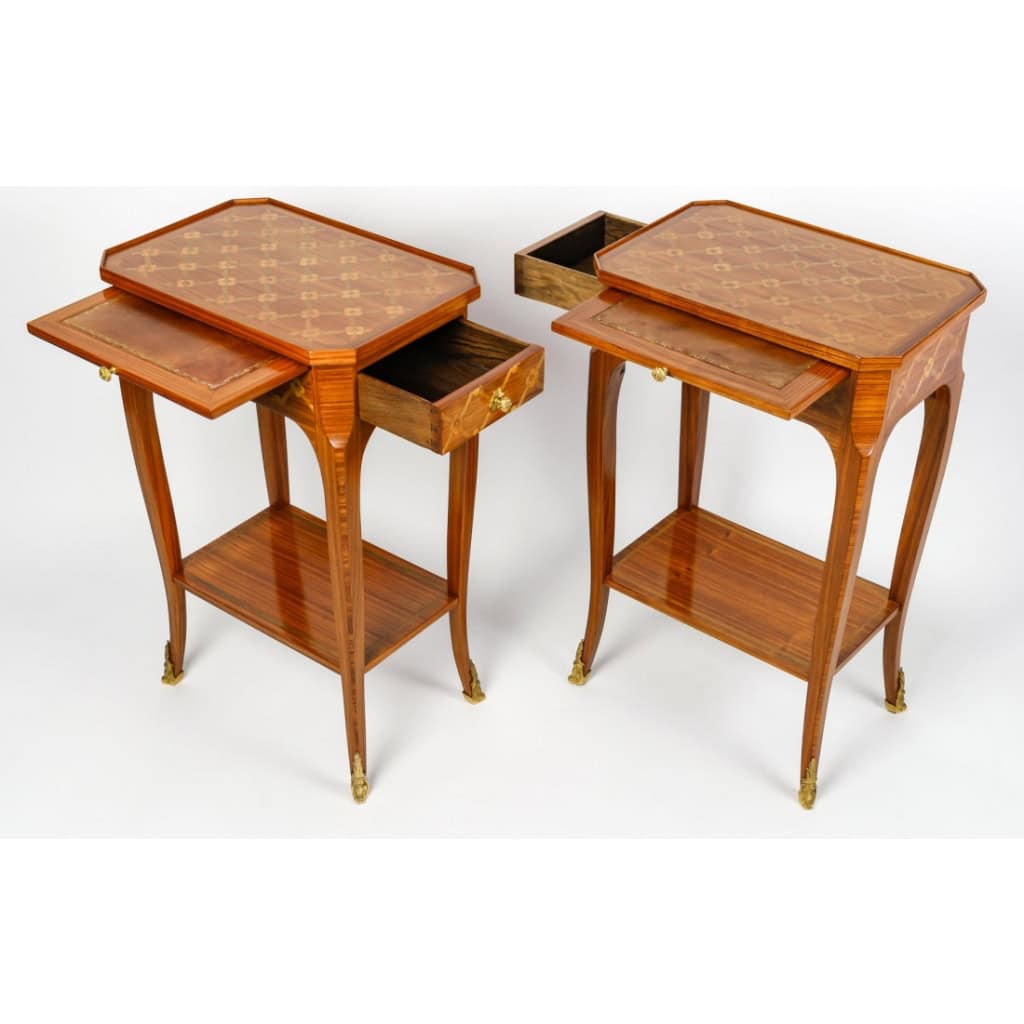 Paire de chevets de style Louis XV. | Biron Paire de chevets de style Louis XV.