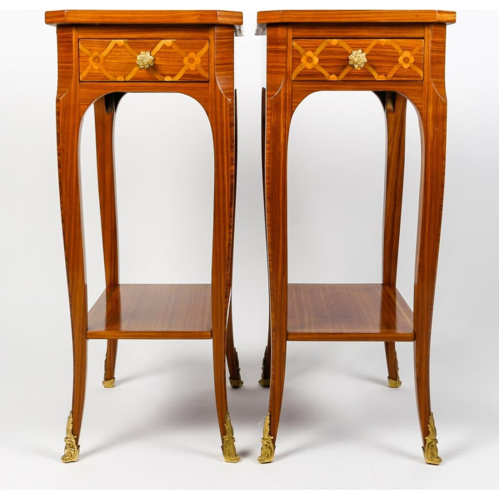 Paire de chevets de style Louis XV. | Biron Paire de chevets de style Louis XV.