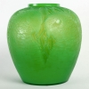 Vase « Alicante » en verre vert jade multi-couches de René LALIQUE | Biron ||||||||