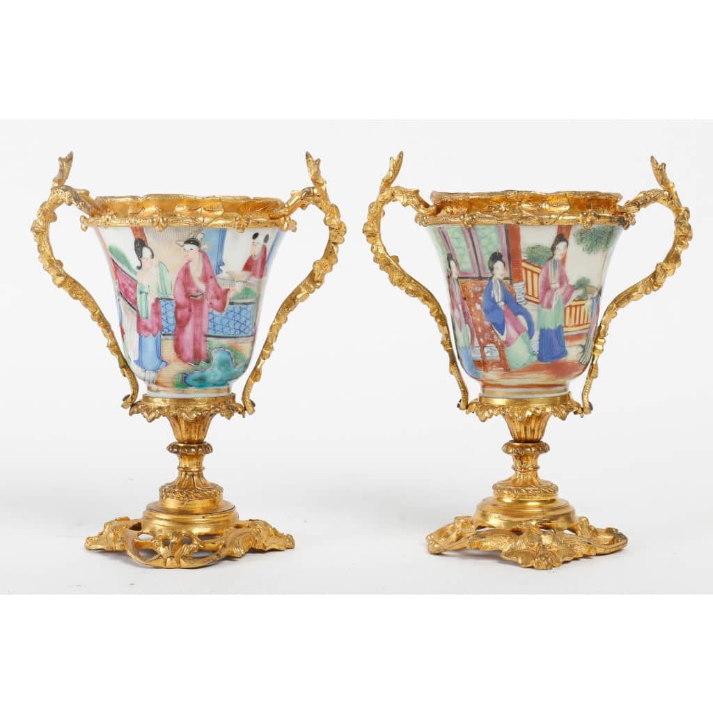 Une paire de vases en porcelaine chinoise fin XIXème siècle | Biron ||||||||||||||