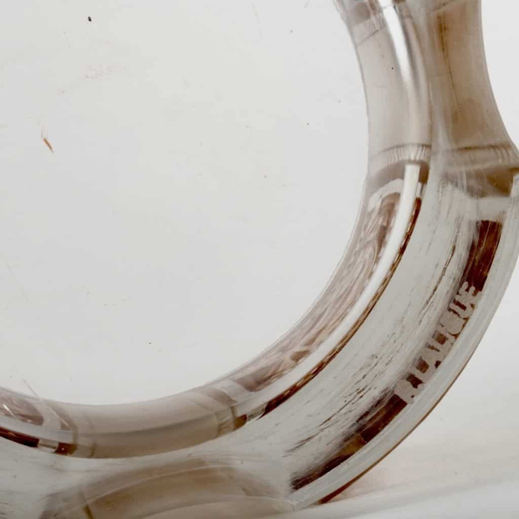 Boîte « Hélène » verre blanc patiné sépia de René LALIQUE | Biron Boîte "Hélène" verre blanc patiné sépia de René LALIQUE