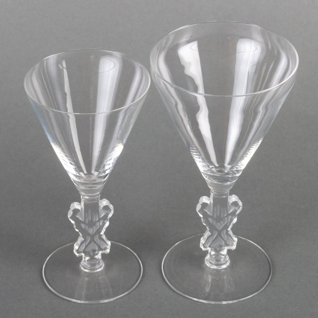 Service « Strasbourg » verre blanc de René LALIQUE – 16 pièces | Biron Service "Strasbourg" verre blanc de René LALIQUE - 16 pièces