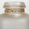 Vase « Frise Aigles » verre blanc patiné sépia de René LALIQUE | Biron Vase "Frise Aigles" verre blanc patiné sépia de René LALIQUE