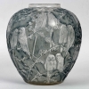 Vase « Perruches » verre blanc patiné bleu gris de René LALIQUE | Biron |||||||