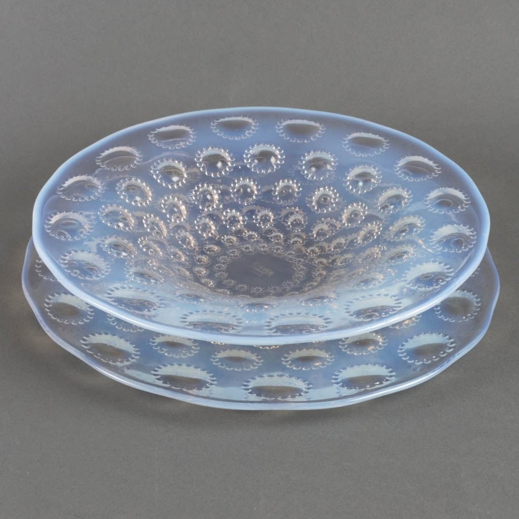 Assiette & Coupe « Asters » verre opalescent de René LALIQUE | Biron |||||||||