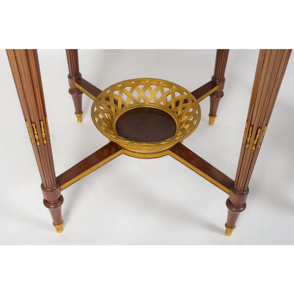 Paire de tables bouillottes de style Louis XVI. | Biron Paire de tables bouillottes de style Louis XVI.