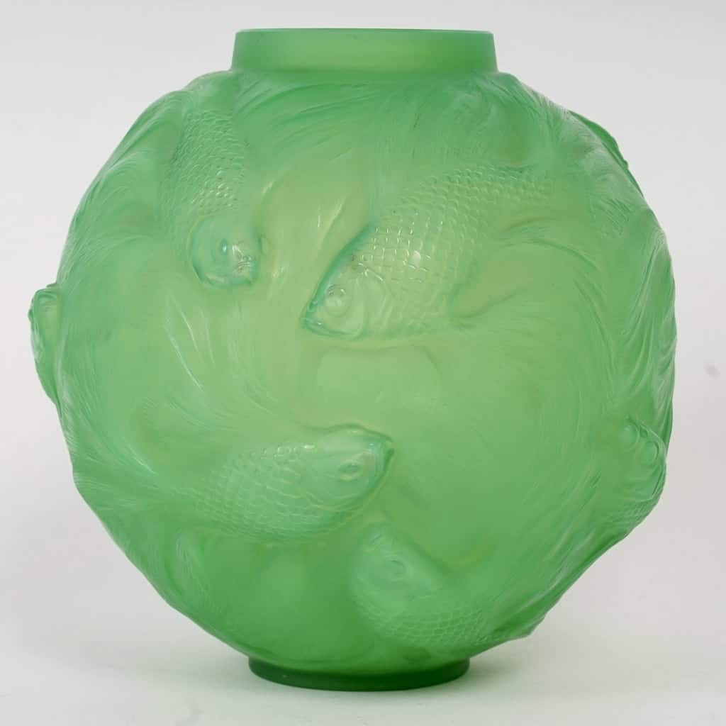 Vase « Formose » verre vert jade de René LALIQUE | Biron |||||