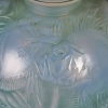Vase « Poissons » verre opalescent patiné bleu vert de René LALIQUE | Biron Vase "Poissons" verre opalescent patiné bleu vert de René LALIQUE